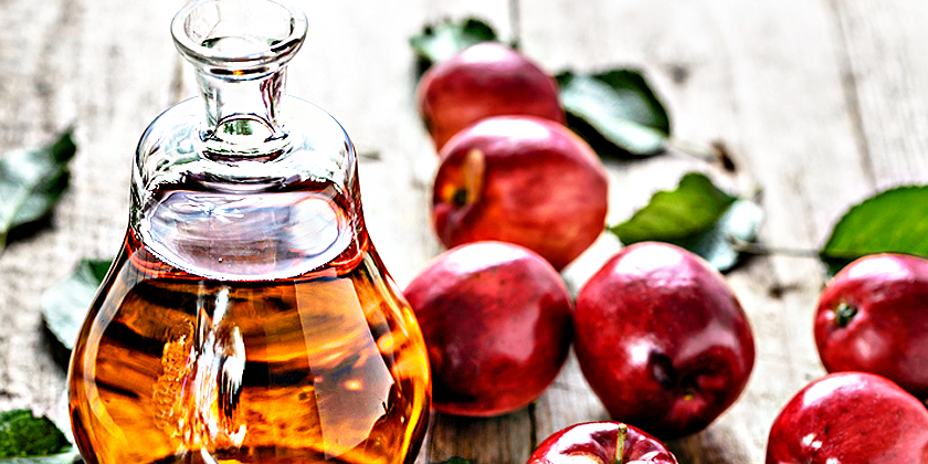 リンゴ酢/Apple cider vinegar