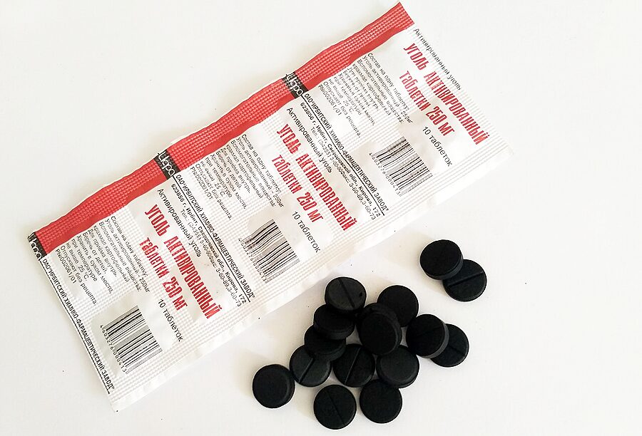 医療用の炭 Activated charcoal Medical charcoal